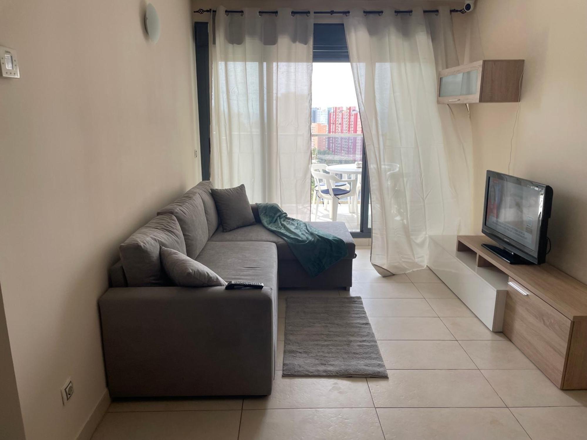 Apartamento Con Vistas Y Bien Ubicado Renovado Benidorm Exterior foto