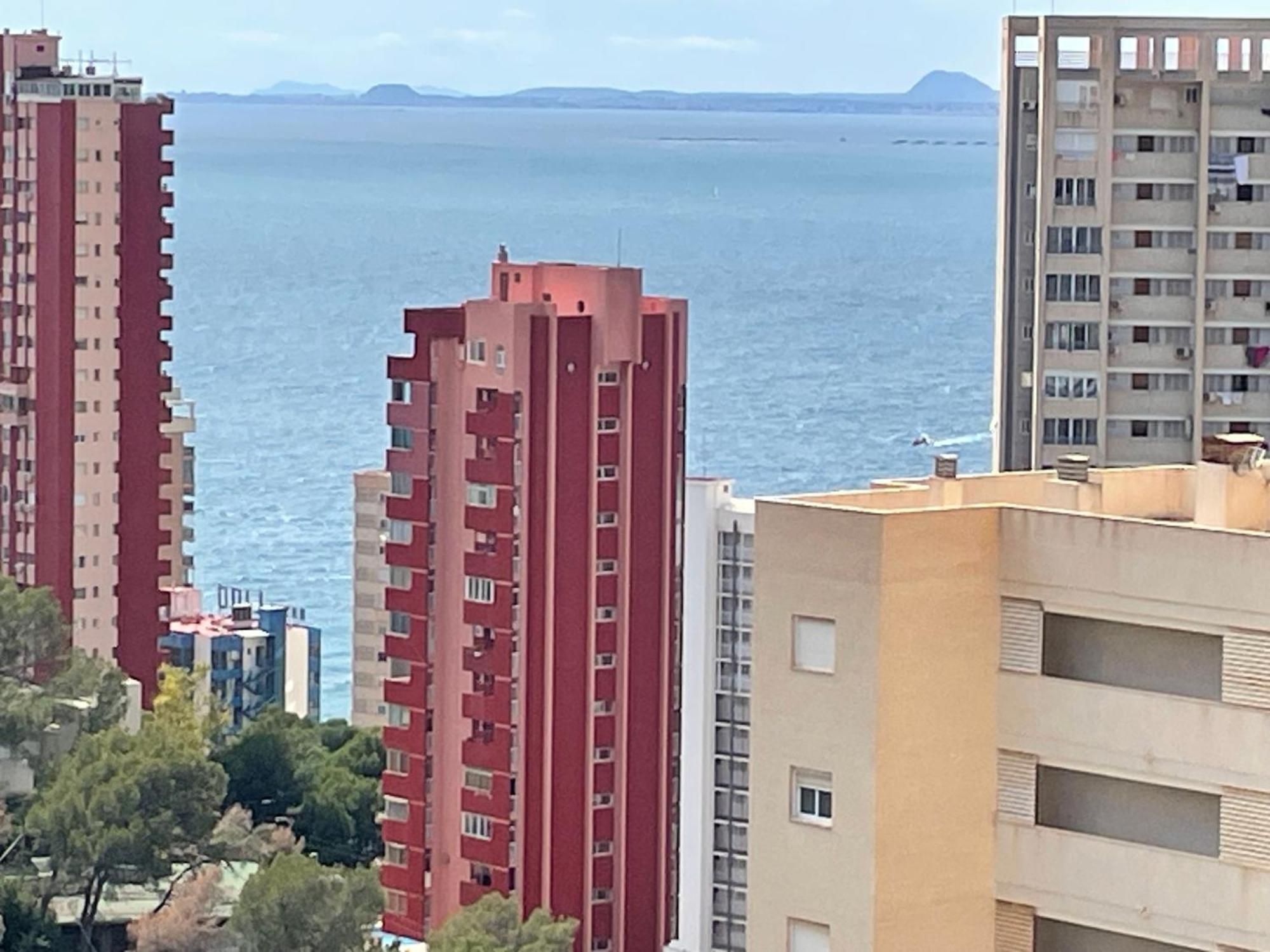 Apartamento Con Vistas Y Bien Ubicado Renovado Benidorm Exterior foto