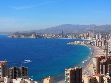 Apartamento Con Vistas Y Bien Ubicado Renovado Benidorm Exterior foto